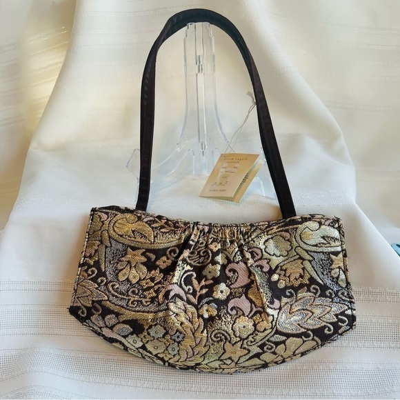 $5 ADD ON with $15+ Bundle Victoria’s‎ Secret Angels Brocade Bag NWT - Picture 2 of 7